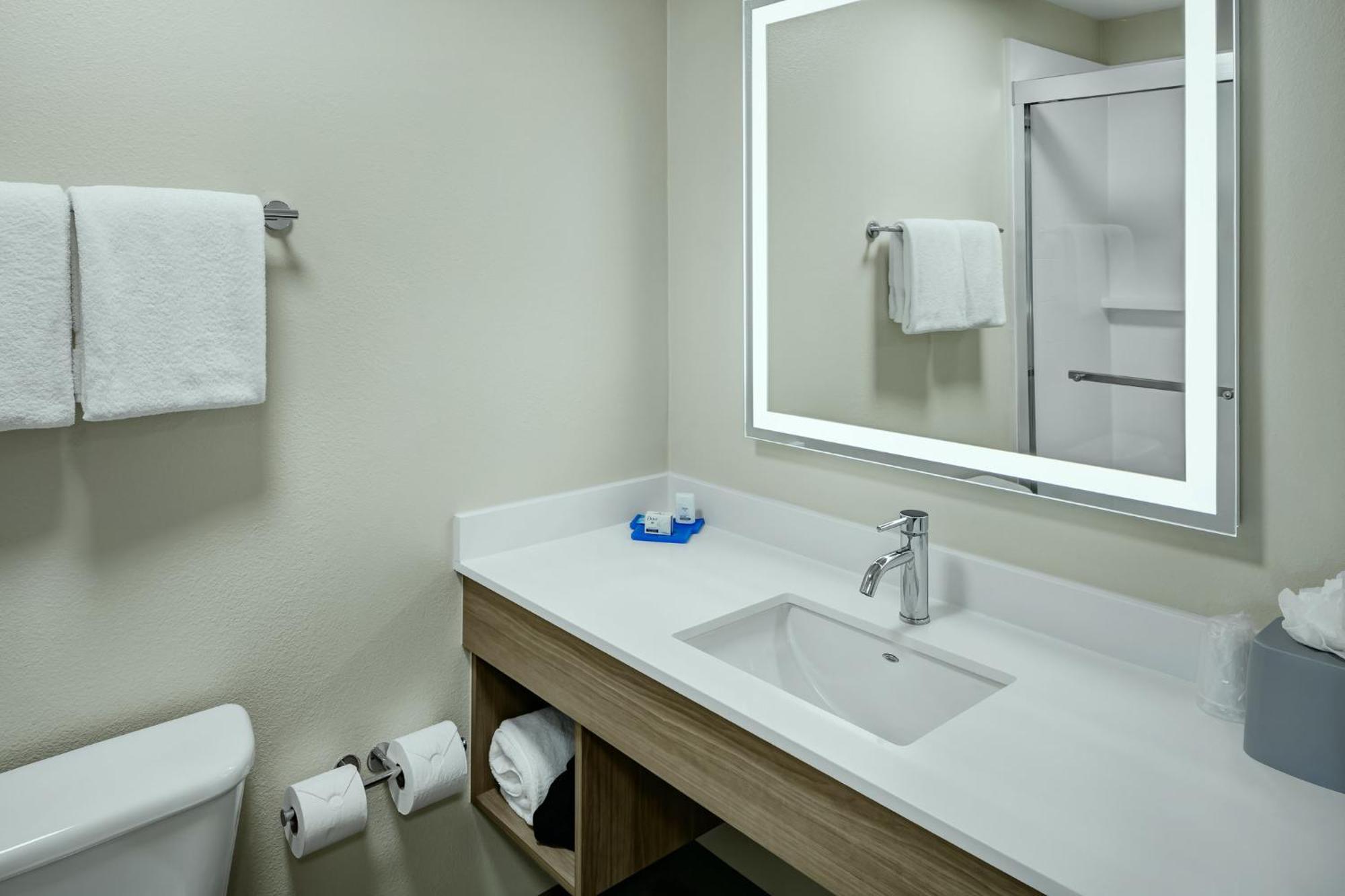 Holiday Inn Express Lewiston By Ihg Exterior foto
